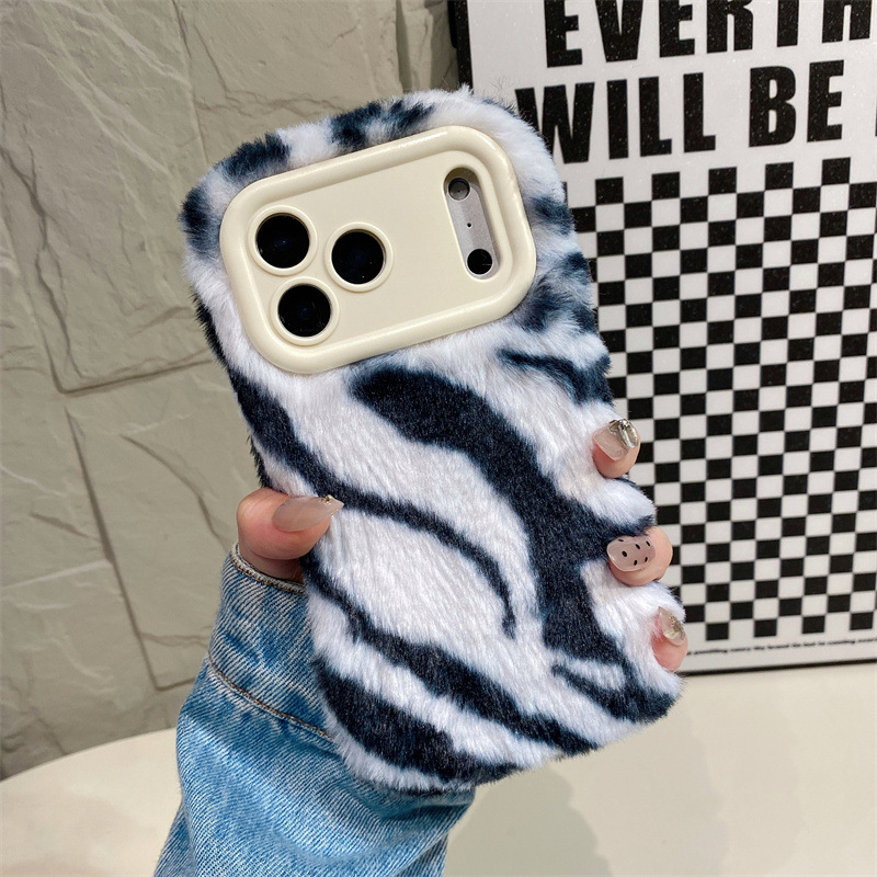 豪華なゼブラ柄ふわふわプラッシュスマホケース iPhone  - Phone Cases Iphone 13 のレビューと価格